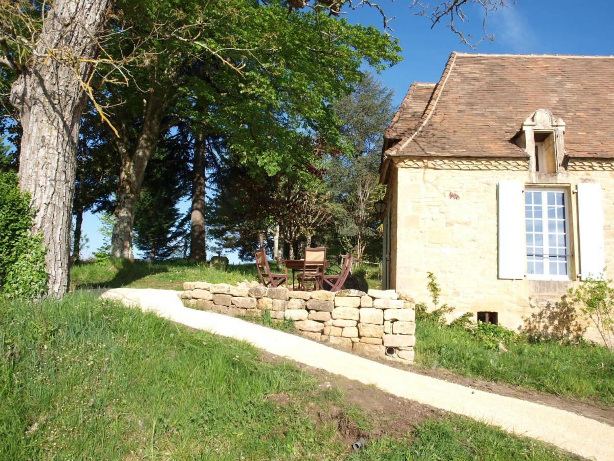 Cozy Cottage In Aquitaine With Private Swimming Pool Peyzac-le-Moustier エクステリア 写真